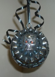 Mosaic Skull ornament