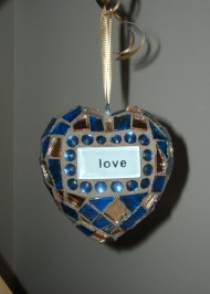 blue-love-ornament